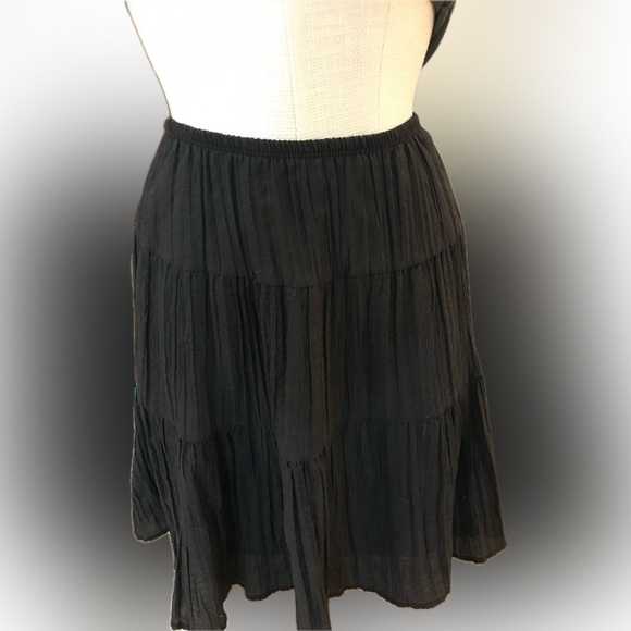Silk Sleeveless Leopard Print Sweater and Cotton Panel Pleated Skirt Crinkle - Picture 3 of 8